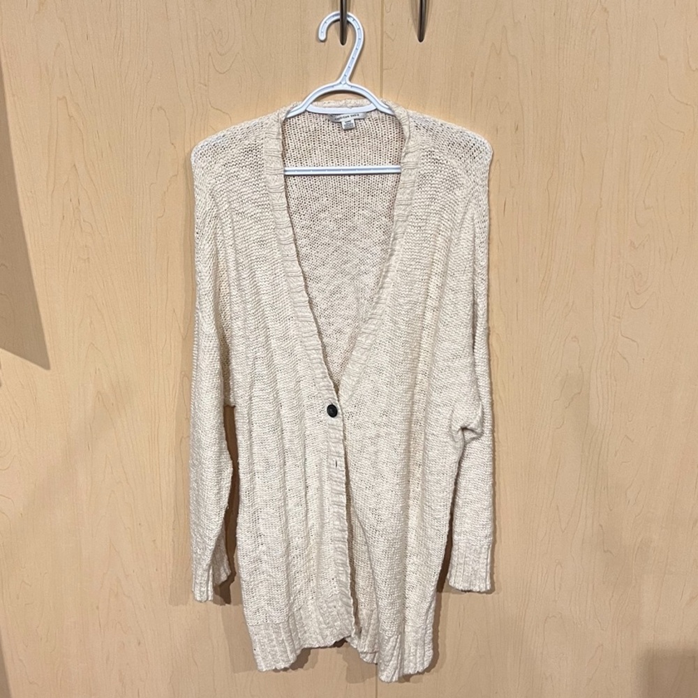 American Eagle Cream Cardigan